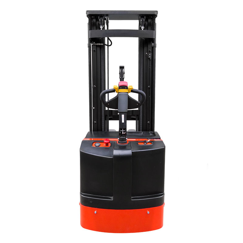 4 - Самоходный штабелер со свободным подъемом PROLIFT SDR 1656